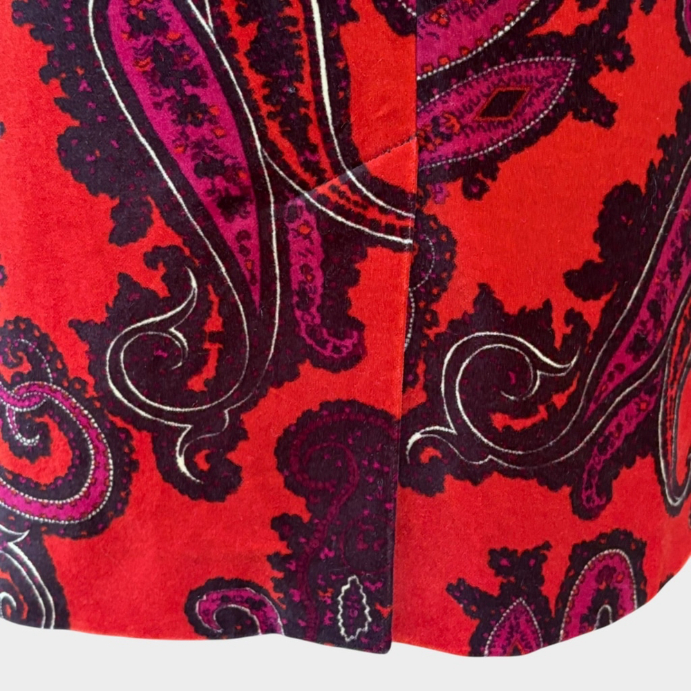 Talbots Red Black Paisley Velvet Pencil Skirt Size 8 - Picture 10 of 10